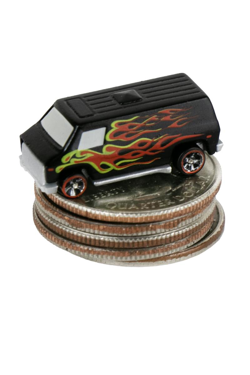 World's Smallest Hot Wheels Series 8 Car Assortment (1 random)
