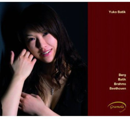 Berg/ Yuko Batik - Yuko Batik