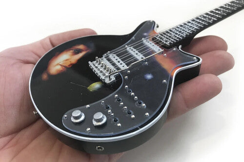 Axe Heaven Brian May Signature New Horizons Mini Guitar Replica Collectible BM-021