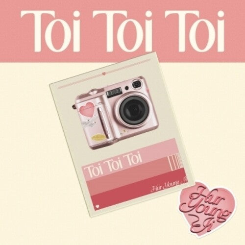Hur Young Ji - Toi Toi Toi - incl. 108pg Photobook, Door Hanger, 2 Postcards, Sticker, Ticket, + 2 Photocards