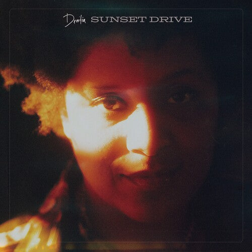 Denitia - Sunset Drive - Bone White