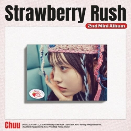 Chuu - Strawberry Rush - Stayg QR Card Album Version - incl. 5 Concept Photocards, Polaroid Photocard, AR Photocards + Selfie Photocard