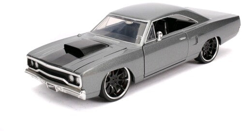 Fast & Furious 3 - 1:24 Dom's Plymouth Road Runner Die-Cast Car