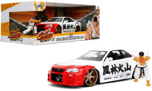 Street Fighter - 1:24 2002 Nissan Skyline GT-R R-34 Die-Cast Car & Ryu Figure