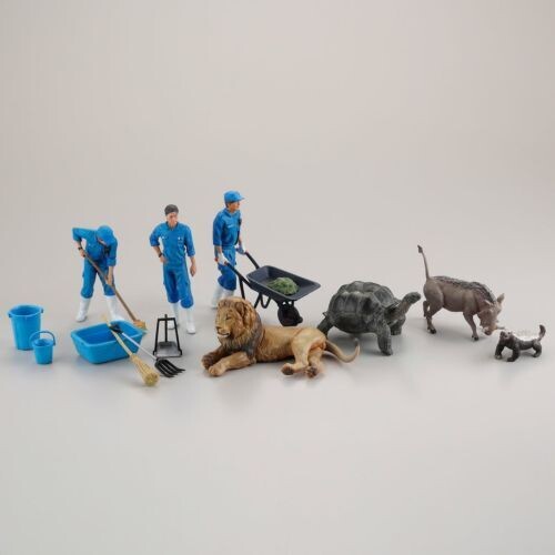 ARTPLA - 1:35 Scale Zookeeper & Lion 6 Piece Box Set