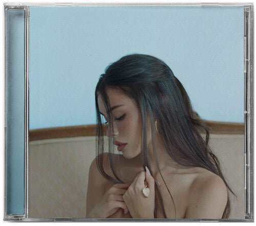 Madison Beer - locket