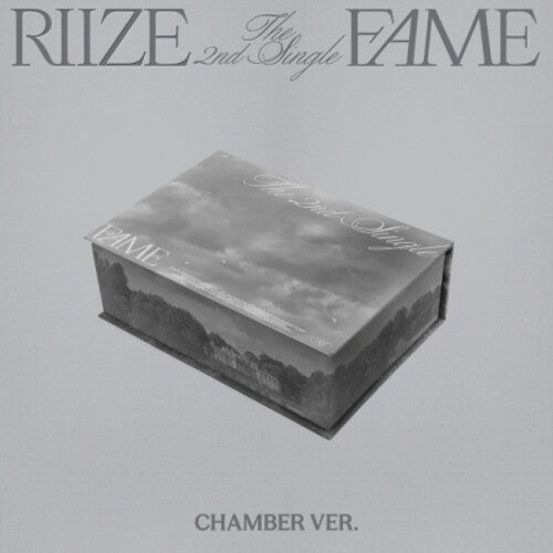 Riize - Fame - Chamber Version - incl. 40 Postcards, Accordion Lyric Card, Sticker, Memo Card + Photocard