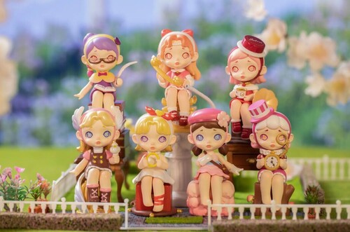 TOY CITY - LAURA - A Dream at Midsummer Nights Dream Collection Blind Box 6pc display