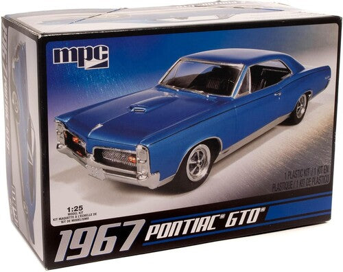 MPC 1967 Pontiac GTO 1/25 Scale Model Kit