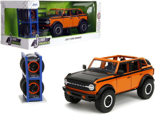 Just Trucks - 1:24 2021 Ford Bronco Die-Cast Truck with Rack (Orange)