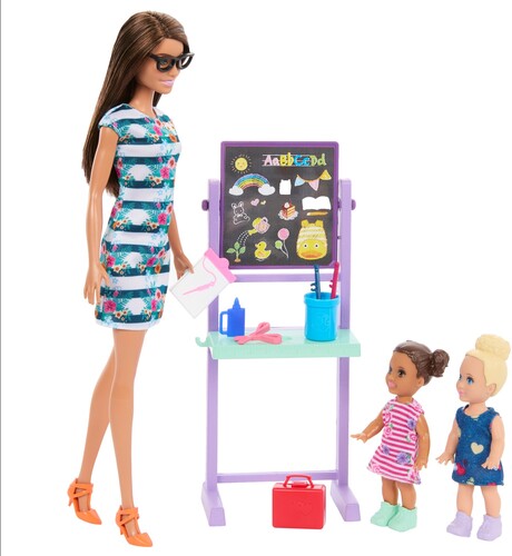 Barbie I Love School Back to School Classroom Playset with 3 Dolls