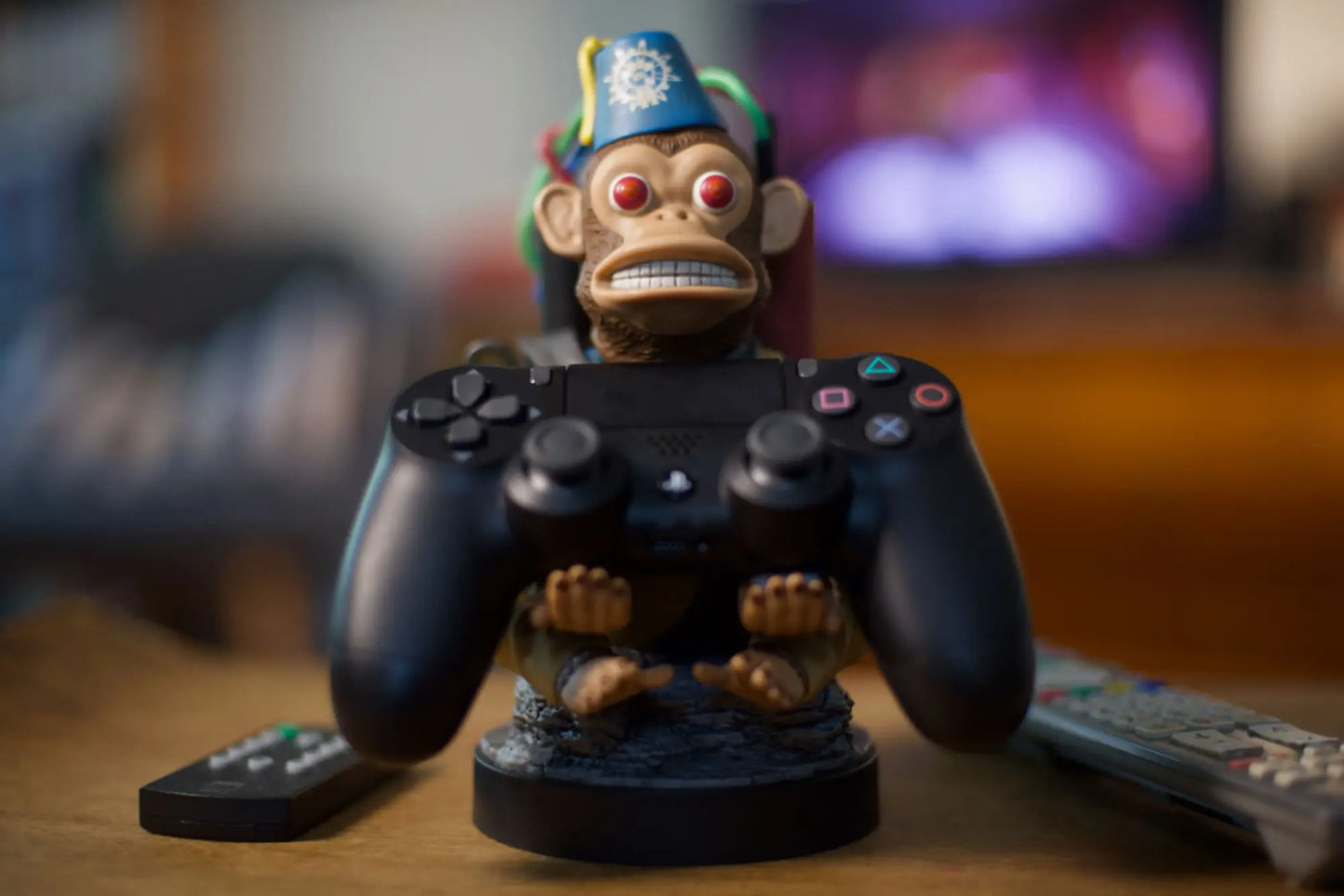 Cable Guy - Call of Duty - Monkey Bomb 8-inch Phone and Controller Holder