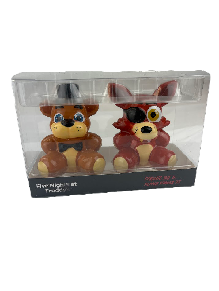 Five Nights at Freddy's - Freddy & Foxy Salt and Pepper Shaker Set