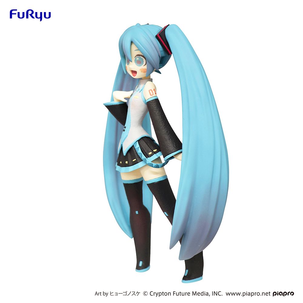 Hatsune Miku - CartoonY - Hatsune Miku Statue