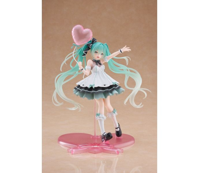 Hatsune Miku Birthday 2025 Party Ver. AMP+ Figure