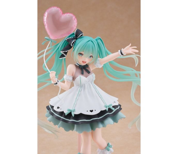 Hatsune Miku Birthday 2025 Party Ver. AMP+ Figure