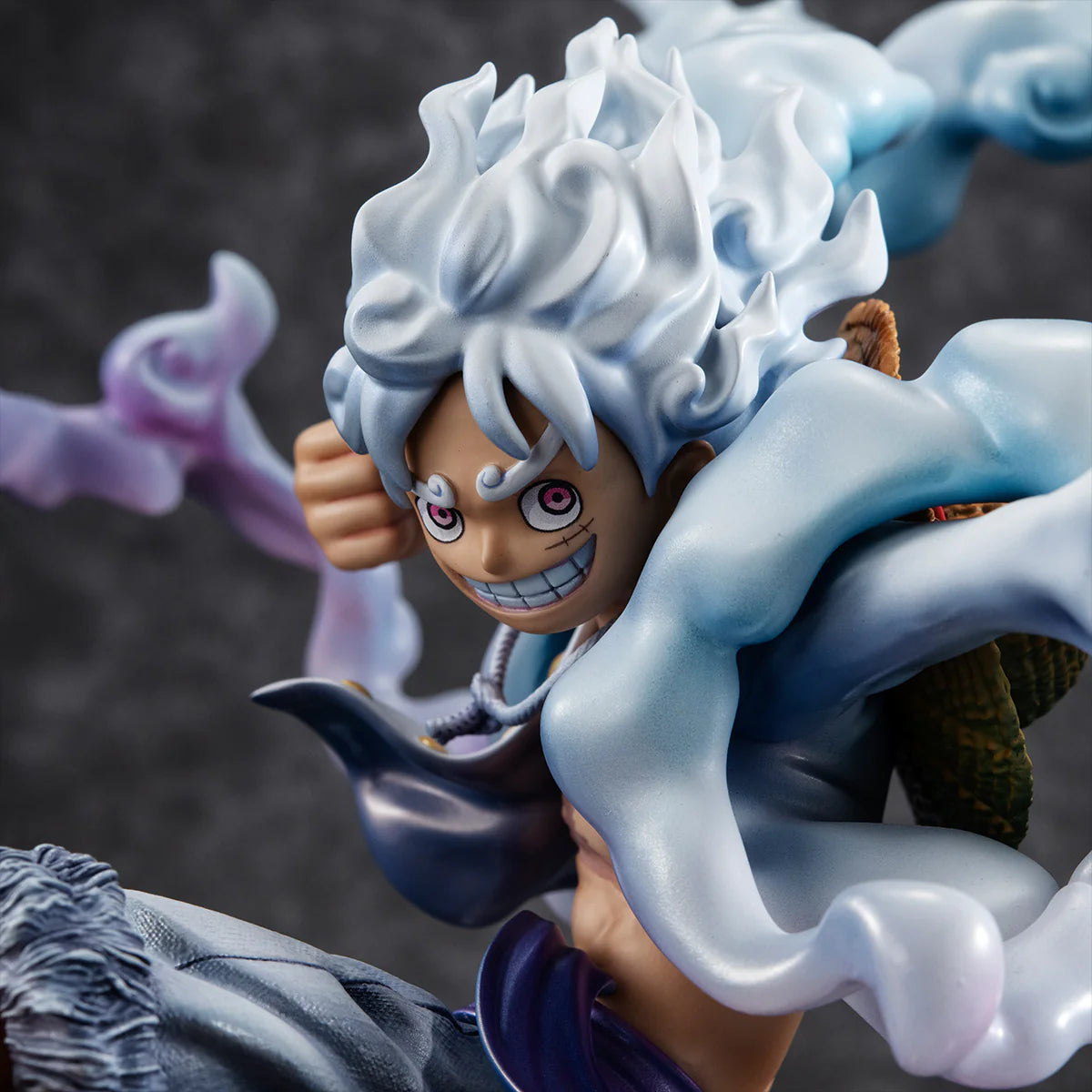 One Piece Luffy Gear 5 Max Figure
