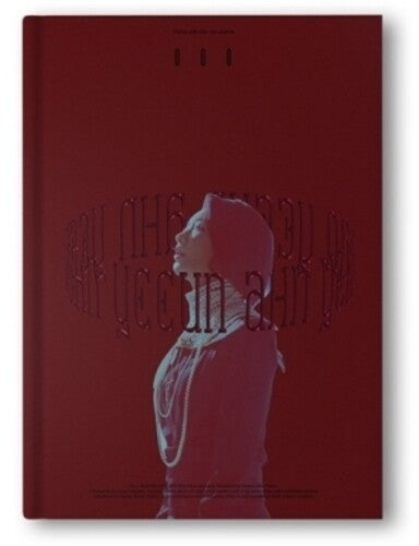 Ahn Yeeun - OOO (incl. 64pg Photobook, Sheet Music Bookmarks + Photocard)