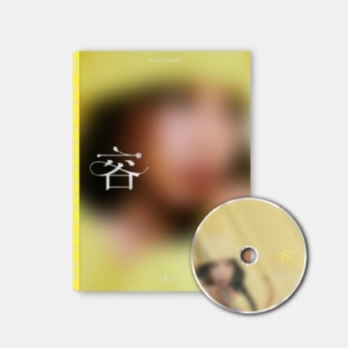 Solar - Face (Face Version) (incl. 128pg Photobook, Message Card, Sticker, 2 Photocards + Poster)