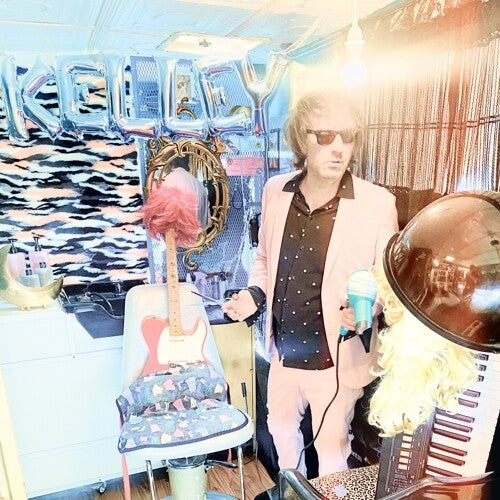 Kelly Stoltz - Stylist