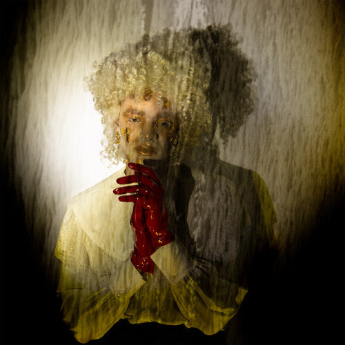 Fashion Club - Scrutiny - Gold & Glitter