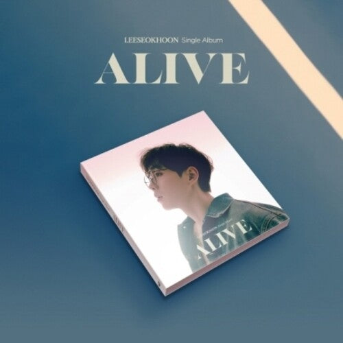 Lee Seokhoon - Alive - incl. 76pg Photobook, Photocard, Square Postcard + 2Cuts Photo