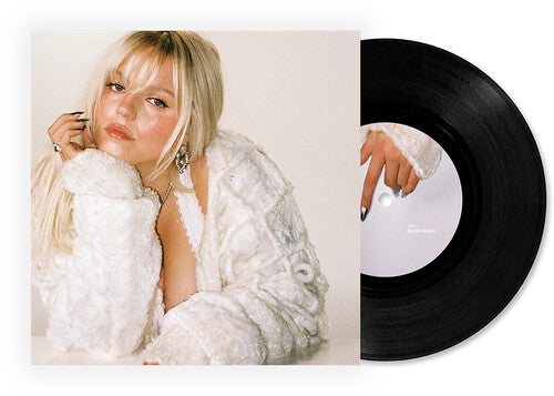 Renee Rapp - Snow Angel