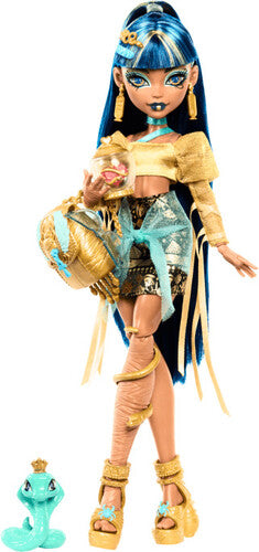 Monster High Cleo De Nile Fashion Doll with Pet