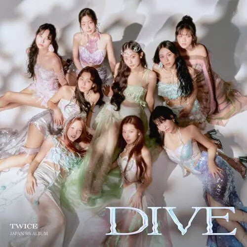 Twice - Dive - Regular Edition - incl. 16pg Lyrics Booklet + Trading Card