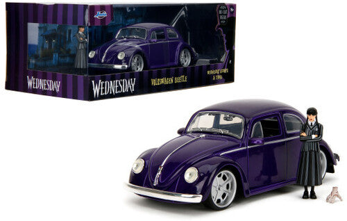 Wednesday - Hollywood Rides - 1:24 1959 Volkswagen Beetle Die-Cast Car with Wednesday & Thing Figures