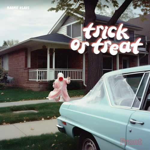 Naomie Klaus - Trick or Treat
