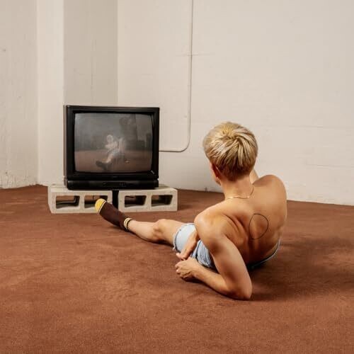 Mae Martin - I'm A TV