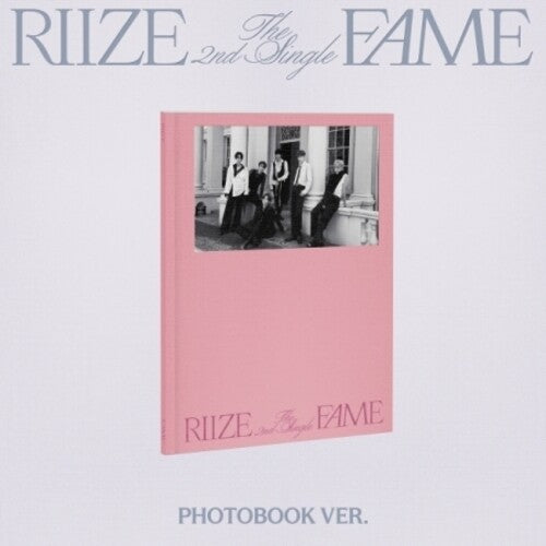Riize - Fame - Photobook Version - incl. Photobook, Bookmark, Sticker + Photocard