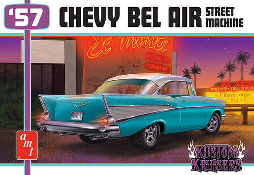 AMT 1957 Chevy Bel Air Street Machine 1/25 Scale Model Kit