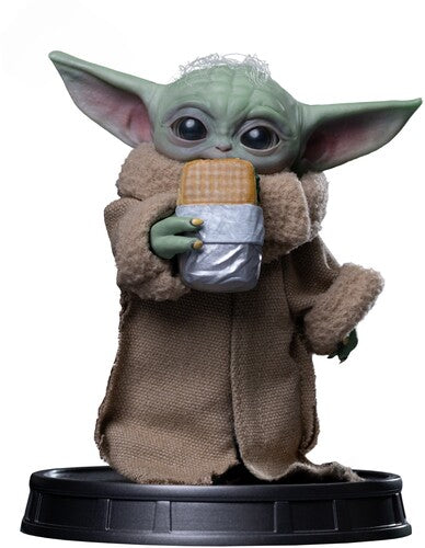 The Mandalorian and Grogu - 1/4 Scale Statue - Grogu Food Cart Snack