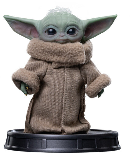 The Mandalorian and Grogu - 1/4 Scale Statue - Grogu Always Curious