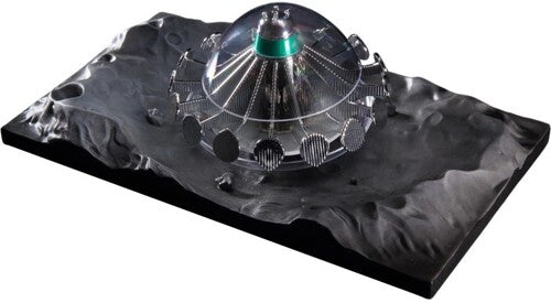 Gerry Anderson's UFO - UFO Saucer Replica