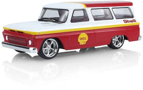 GreenLight Collectibles - 1:43 Chevrolet Suburban Gulf Die-Cast Car