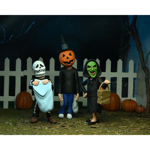 NECA - Halloween 3 Toony Terrors Trick Or Treaters Action Figure 3 Pack
