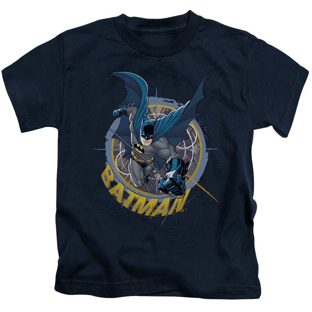 BATMAN IN THE CROSSHAIRS - S/S JUVENILE 18/1 - NAVY - T-Shirt