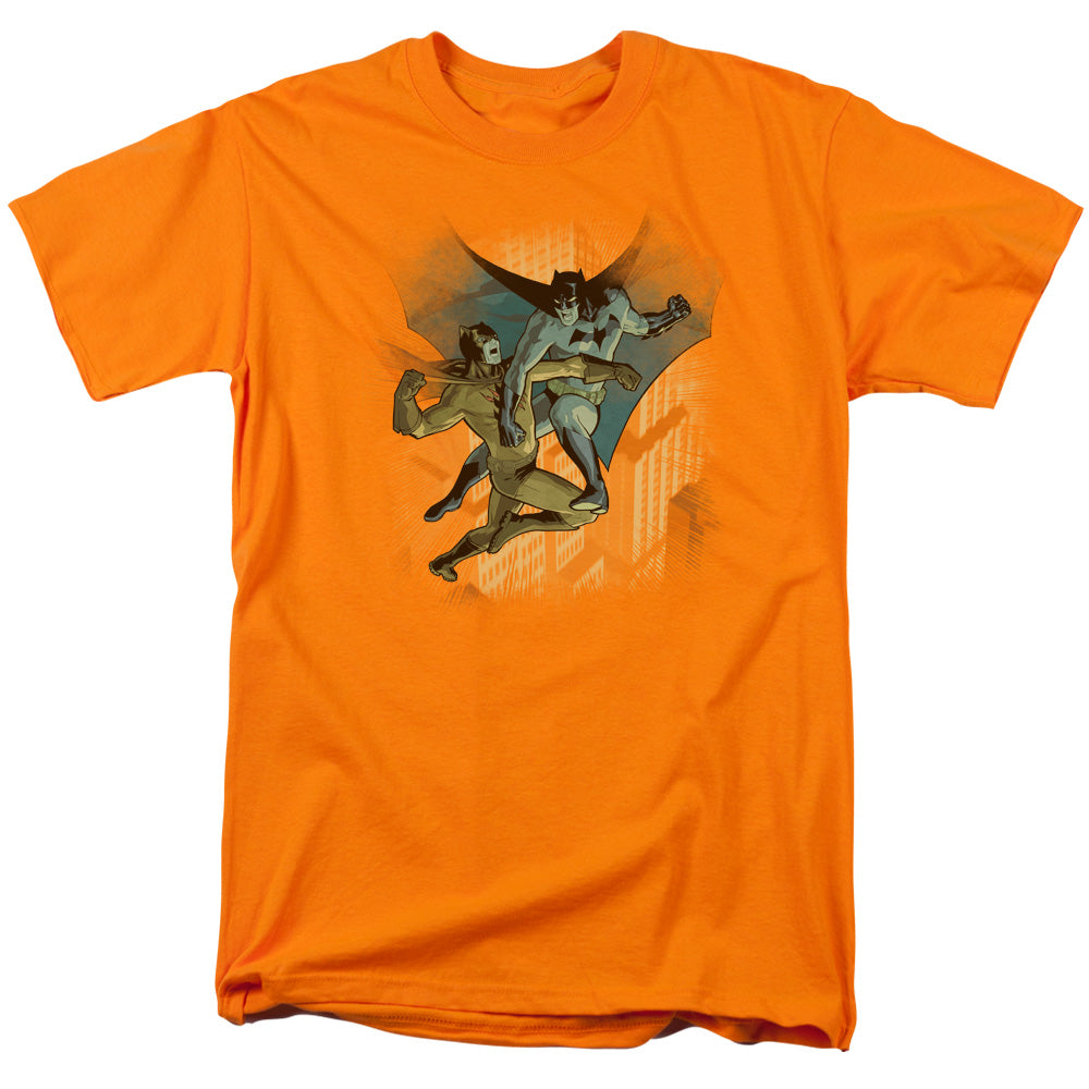 Batman - Batman Vs Catman - Short Sleeve Adult 18/1 - Orange T-shirt