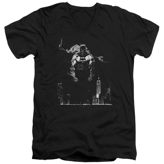 Batman - Dirty City - Short Sleeve Adult V-neck - Black T-shirt
