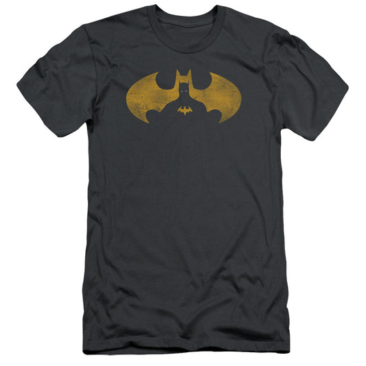Batman - Bat Symbol Knockout - Short Sleeve Adult 30/1 - Charcoal T-shirt