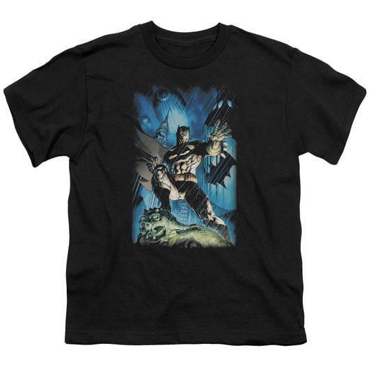 Batman - Stormy Dark Knight - Short Sleeve Youth 18/1 - Black T-shirt