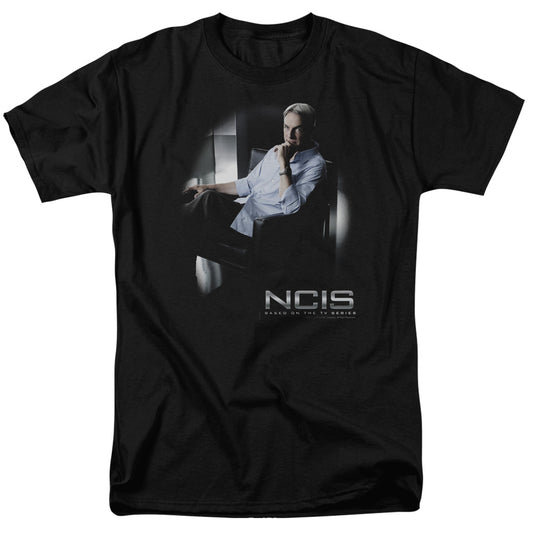 Ncis - Gibbs Ponders - Short Sleeve Adult 18/1 - Black T-shirt