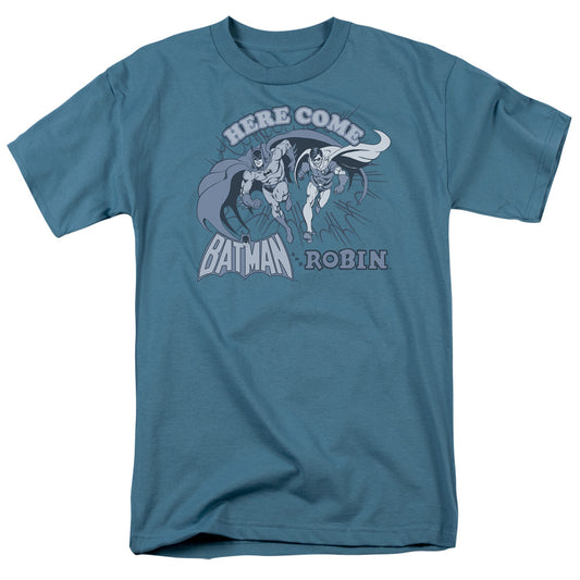 Dc Batman - Here Come Batman And Robin - Short Sleeve Adult 18/1 - Slate T-shirt