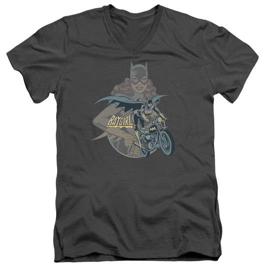 Dc - Batgirl Biker - Short Sleeve Adult V-neck - Charcoal T-shirt