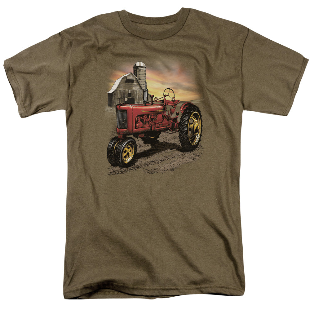 Tractor In Front Of Barn - Short Sleeve Adult 18 - 1 - Safari Green T-shirt