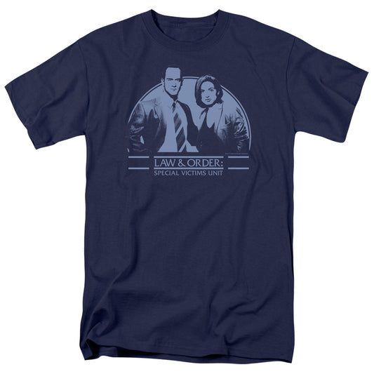 Law And Order Svu - Elliot And Olivia - Short Sleeve Adult 18/1 - Navy T-shirt