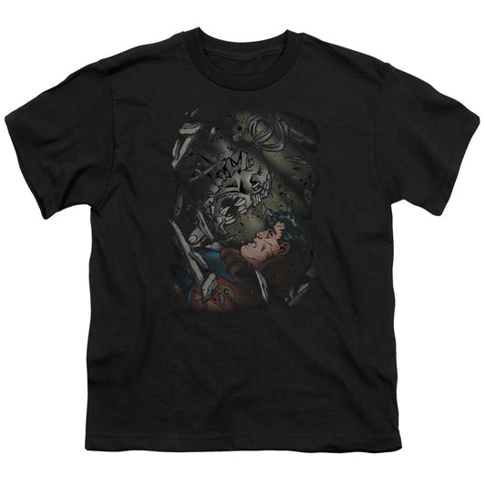 Superman - Epic Battle - Short Sleeve Youth 18/1 - Black T-shirt